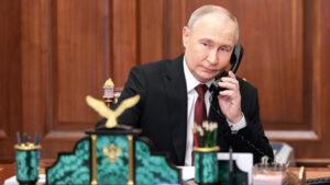 Vladimir Putin spune că va discuta astăzi cu Donald Trump | Oficiul de Știri Vladimir Putin spune că va discuta astăzi cu Donald Trump