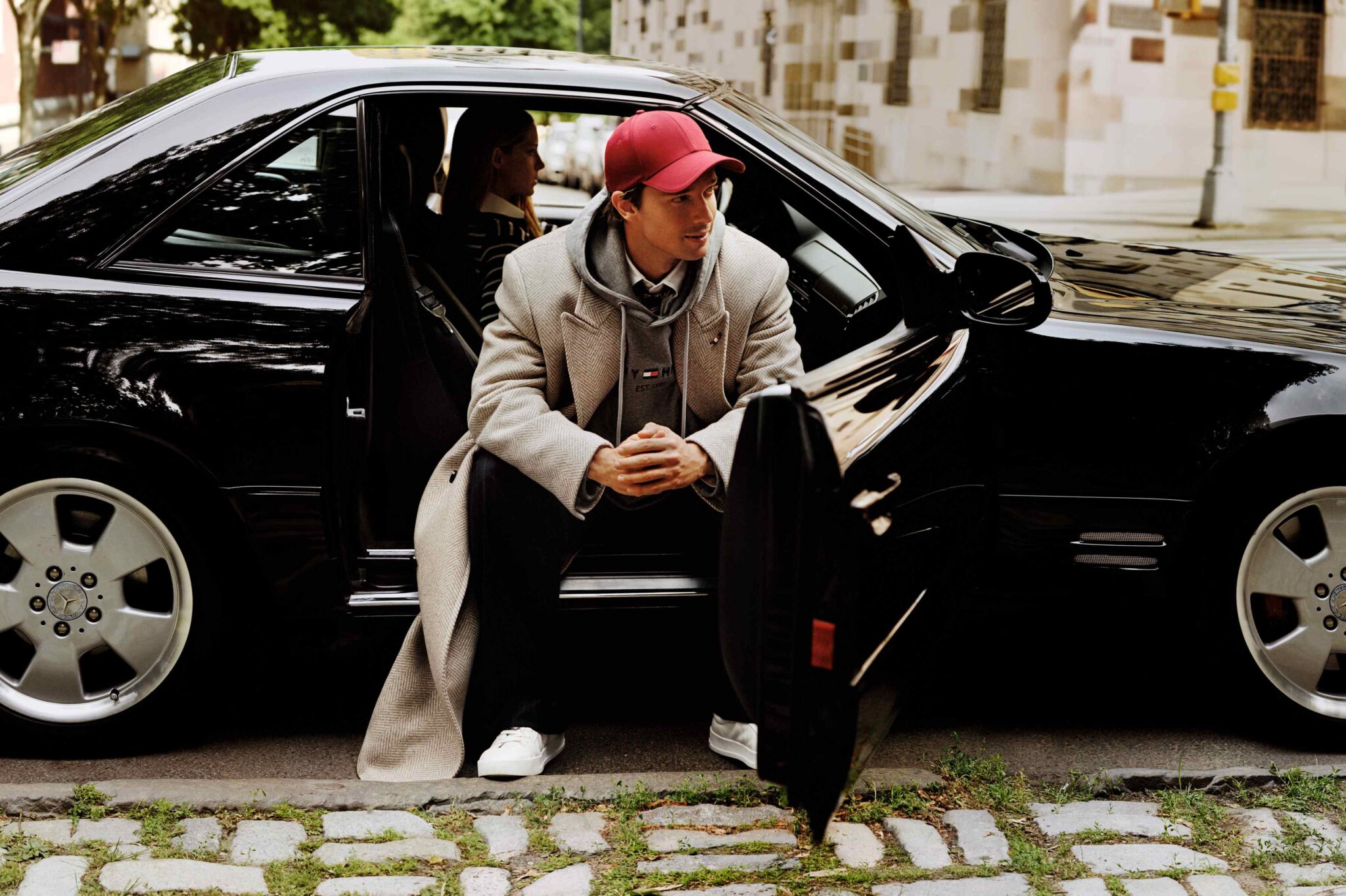 Fiul lui Arnold Schwarzenegger e imaginea Hilfiger Fiul lui Arnold Schwarzenegger e imaginea Hilfiger