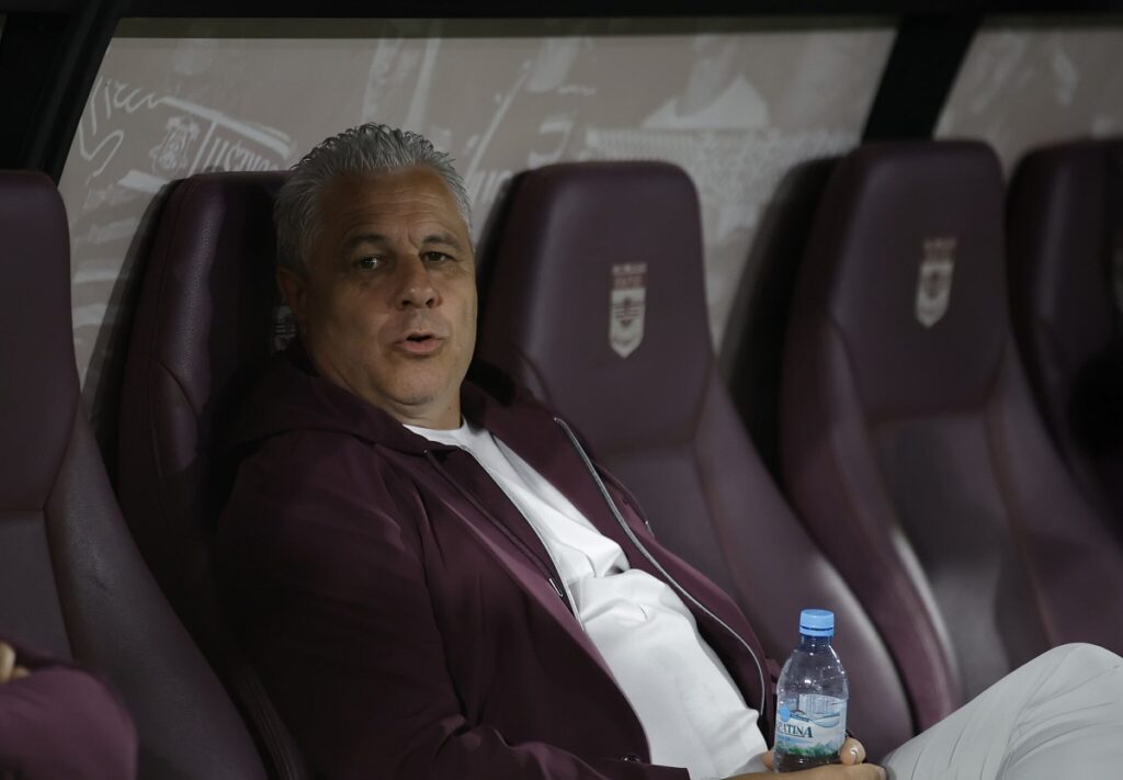 Legendele Rapidului s-au resemnat: "Arătăm a echipă de B" Legendele Rapidului s-au resemnat: "Arătăm a echipă de B"