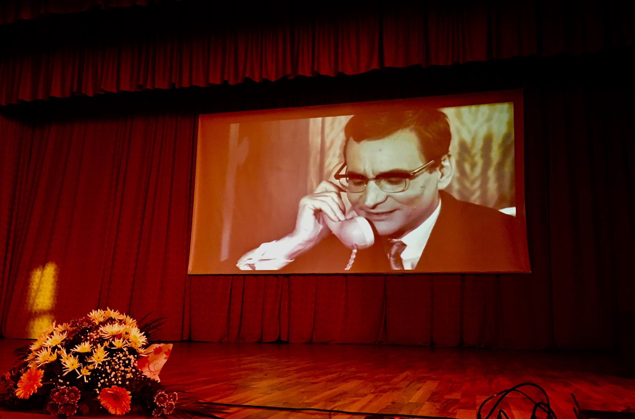 Cine primește Premiul Radu Beligan și de ce