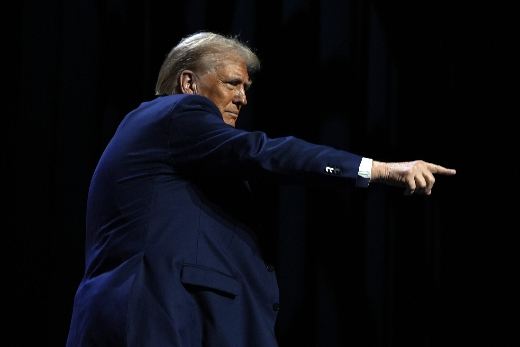 donald-trump-programul-economic