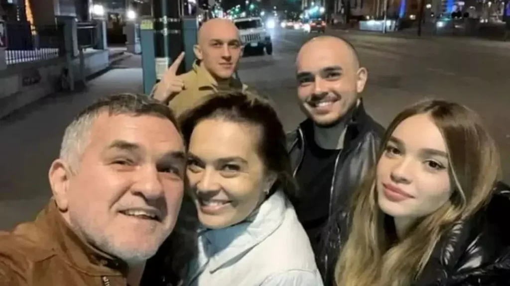 Monica și Leonard Doroftei au trei copii