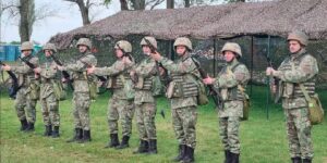 Mii de rezerviști, la exerciții militare în Sibiu și Mureș Mii de rezerviști, la exerciții militare în Sibiu și Mureș