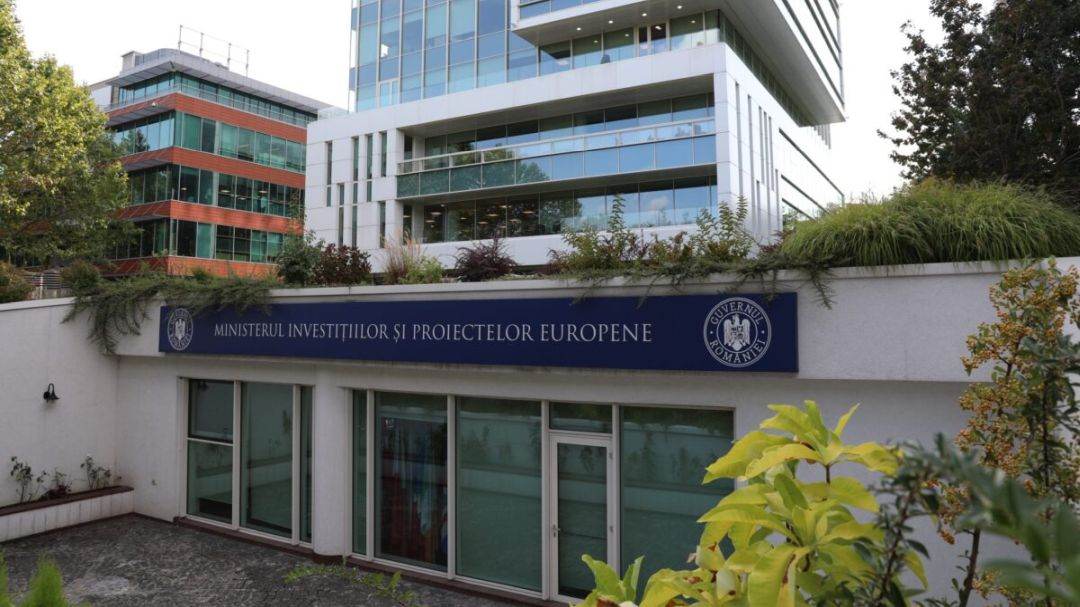Milioane de euro pe an pentru chiriile sediilor Ministerului Fondurilor. Contractul care a rezistat sub toate guvernările