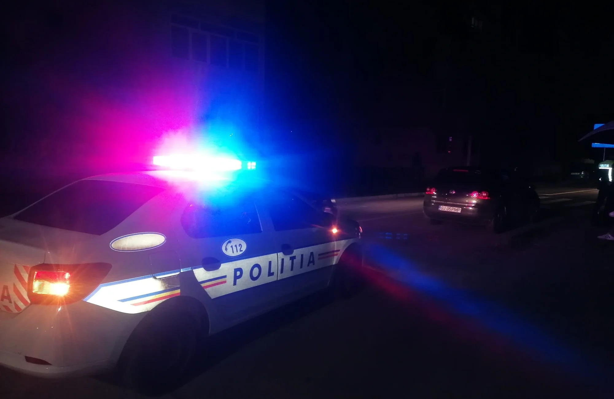 Înotătoare italiene, reţinute pentru furt din magazine, după Mondialele din Singapore Înotătoare italiene, reţinute pentru furt din magazine, după Mondialele din Singapore