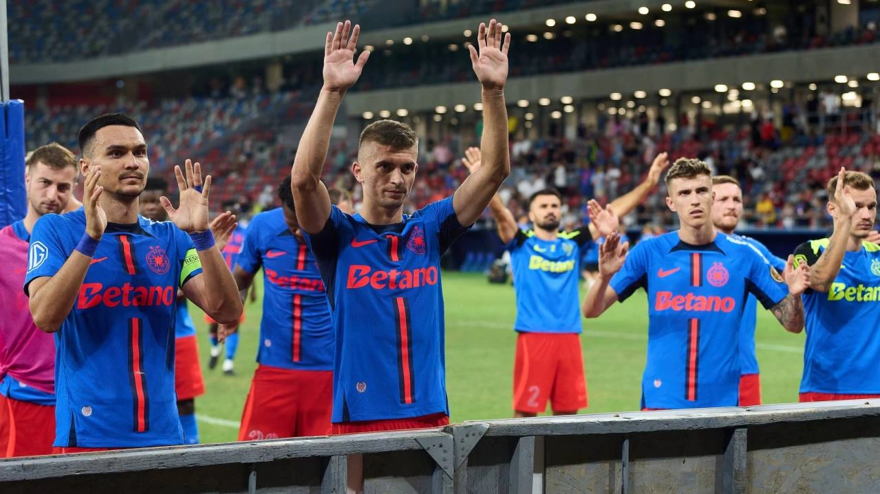 Ce riscă FCSB și celelalte echipe românești dacă suporterii huiduie momentul de reculegere pentru Ion Iliescu? Posibile sancțiuni și implicații legale în cupele europene