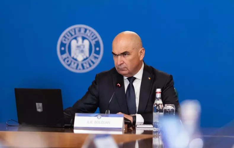 De la pensii speciale la criza energetică: Bolojan cere „curaj și echilibru” în guvernare