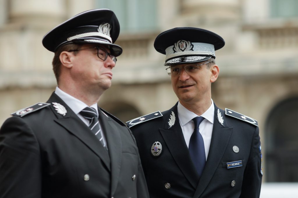 Nicușor Dan, decrete care schimbă șefi de la vârful MAI Nicușor Dan, decrete care schimbă șefi de la vârful MAI