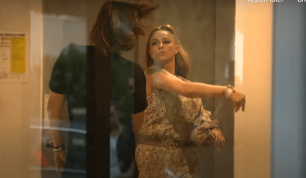 Dan Alexa, haz de necaz de pumnul primit de la Anamaria Prodan, la Asia Express: "Am sfidat ridicolul" VIDEO Dan Alexa, haz de necaz de pumnul primit de la Anamaria Prodan, la Asia Express: "Am sfidat ridicolul" VIDEO