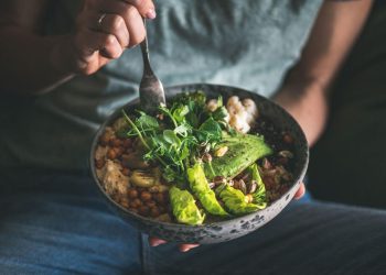 Dietele bazate pe plante. Mituri pe care ar trebui să le cunoașteți