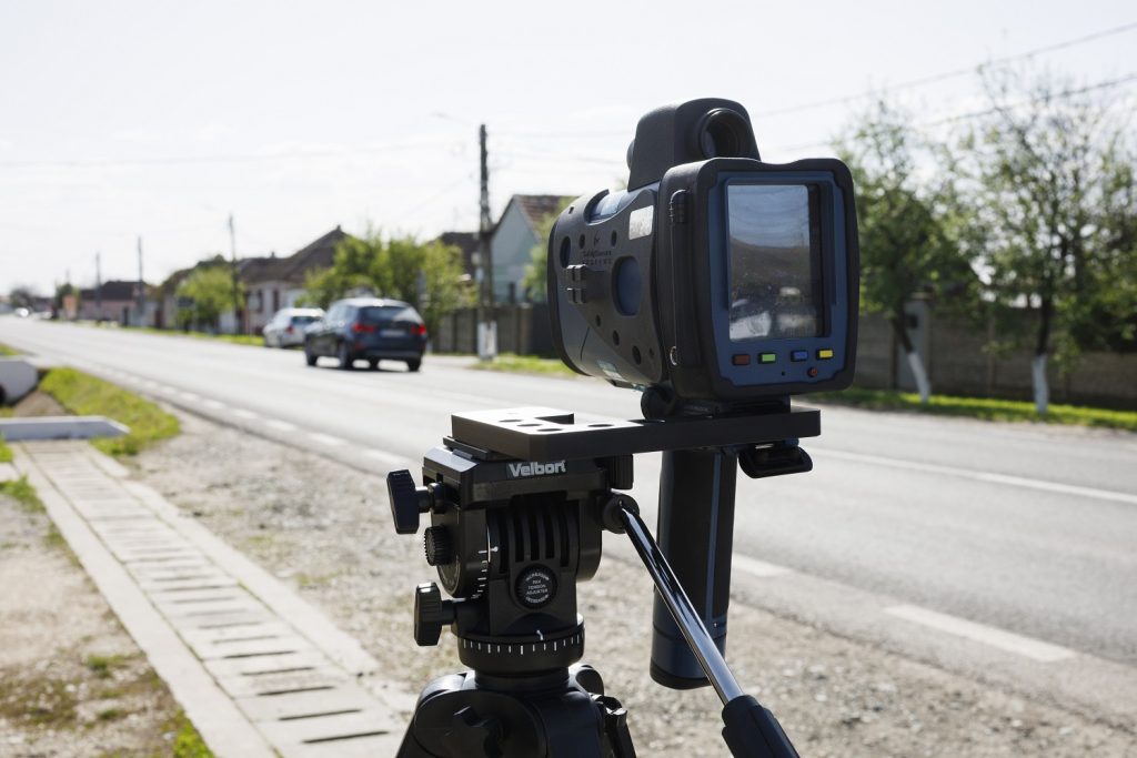 Nesiguranță în e-SIGUR: radarele cu camere video abia urmează (surse) CNAIR: Fără finanțare prin PNRR. Cine minte cu siguranța pe șosele? | Oficiul de Știri Nesiguranță în e-SIGUR: radarele cu camere video abia urmează (surse) CNAIR: Fără finanțare prin PNRR. Cine minte cu siguranța pe șosele? | Oficiul de Știri