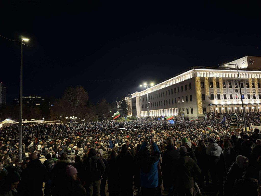 Proteste de amploare în Bulgaria împotriva taxelor Proteste de amploare în Bulgaria împotriva taxelor