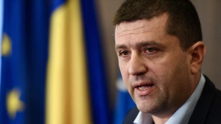 Ministrul Apărării nu răspunde pe tema Trump și Groenlanda, dând vina pe tăcerea președintelui Nicușor Dan